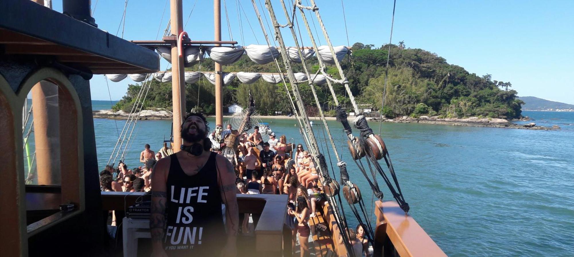 Submarino Hostel Florianopolis Ngoại thất bức ảnh